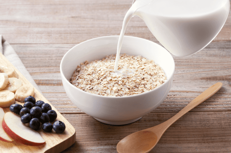 Oat Milk Vs Dairy Milk11